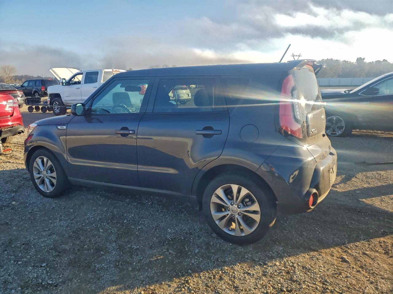 2016 KIA SOUL + photo 2