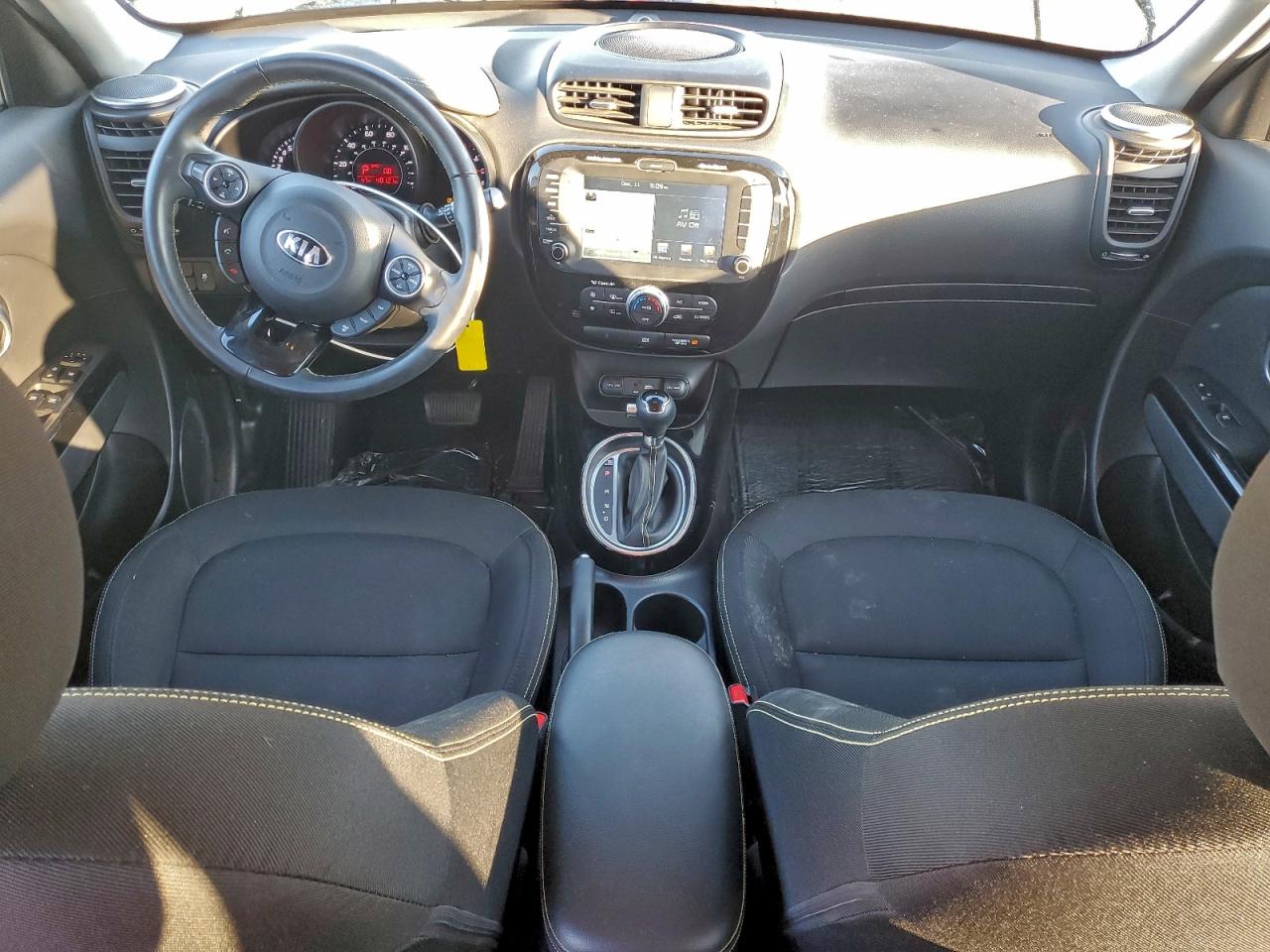 2016 KIA SOUL + photo 8