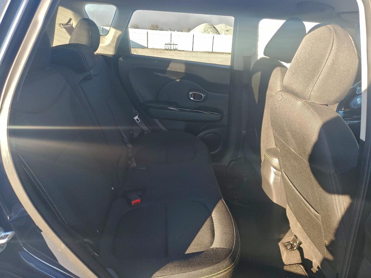 2016 KIA SOUL + photo 10
