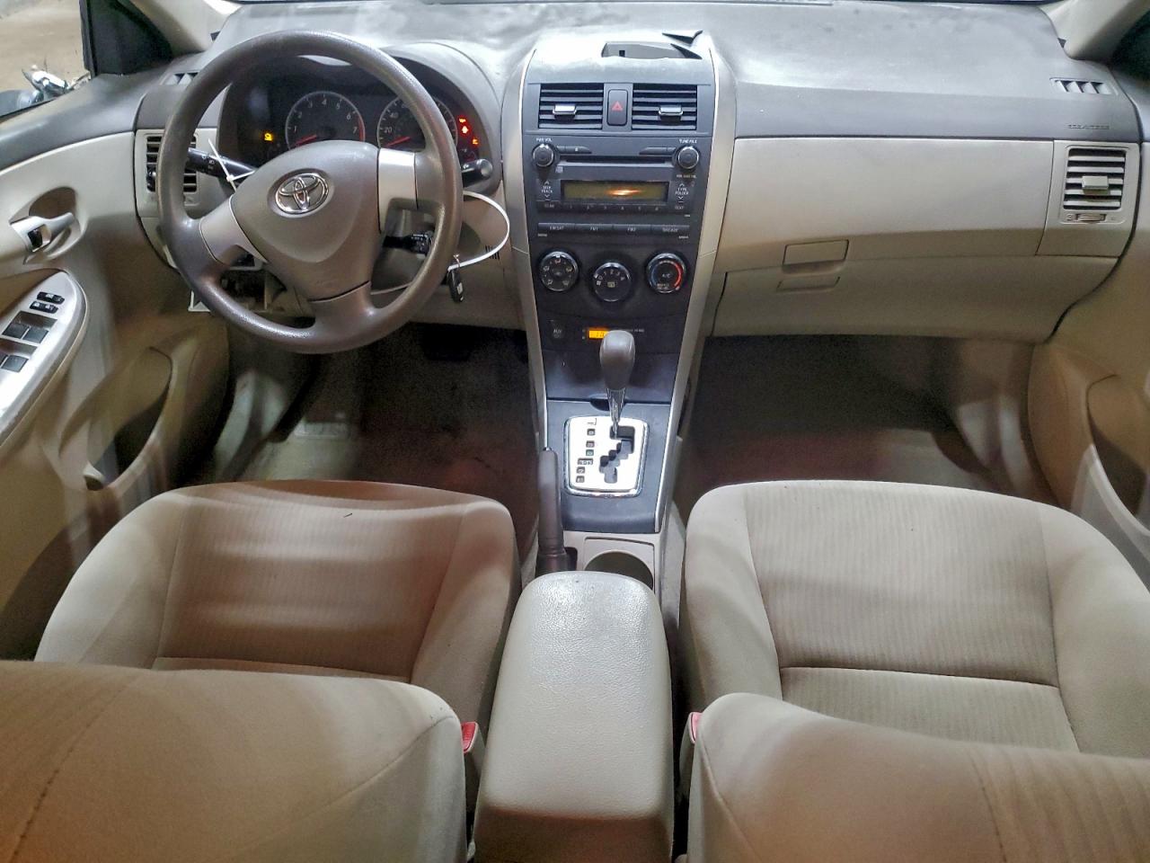 2010 TOYOTA COROLLA BASE photo 8