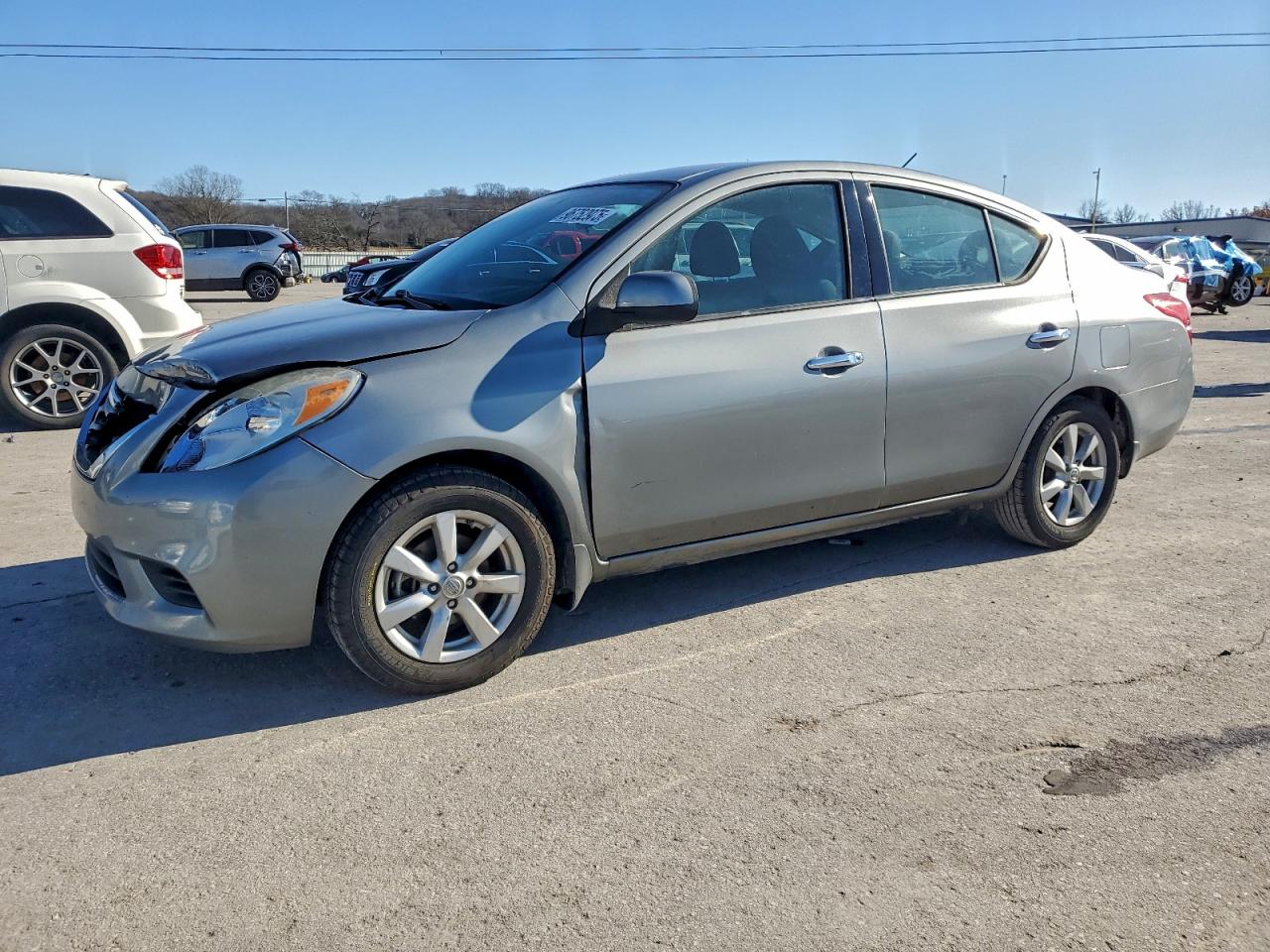2014 NISSAN VERSA