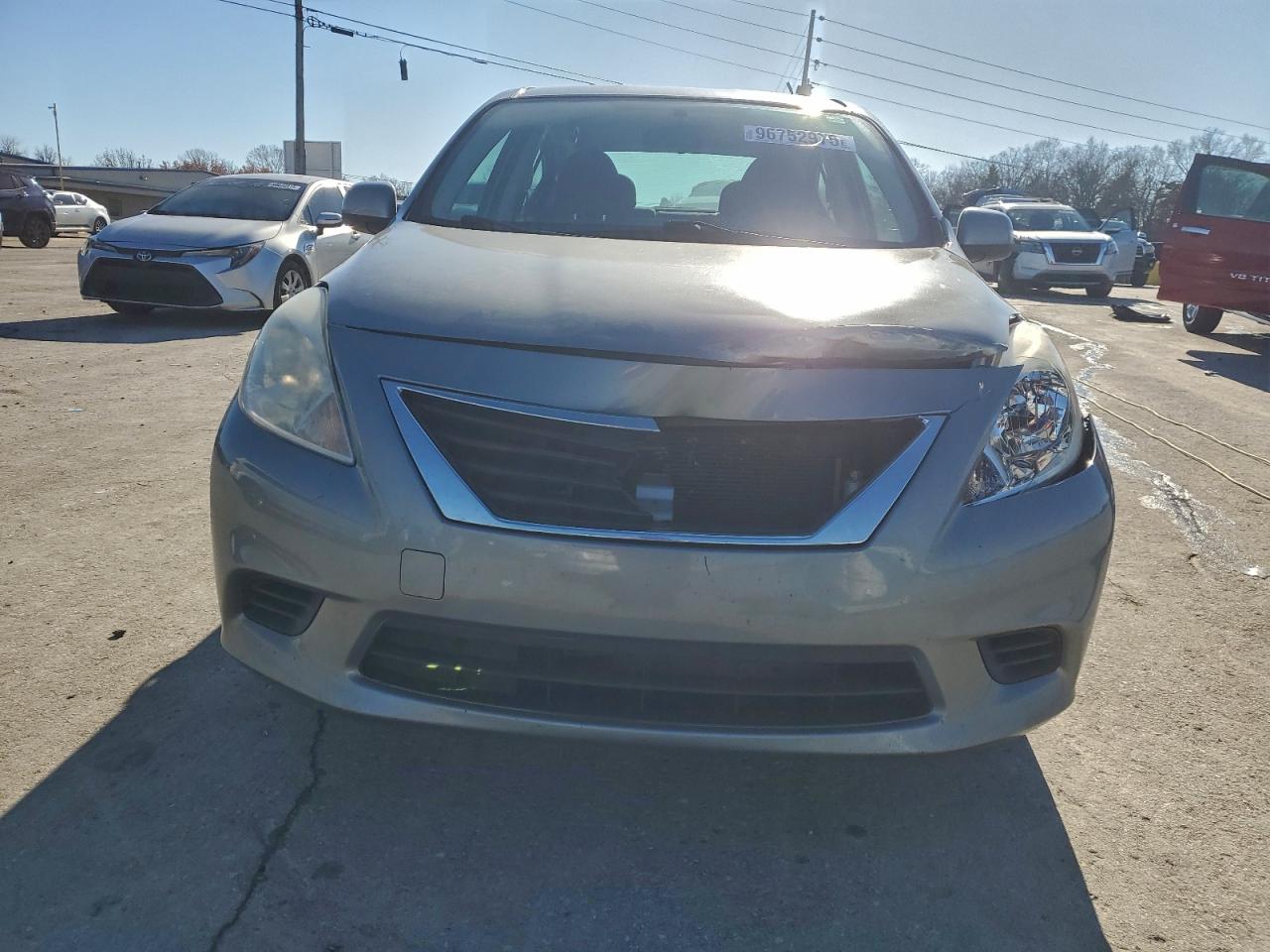 2014 NISSAN VERSA S photo 5