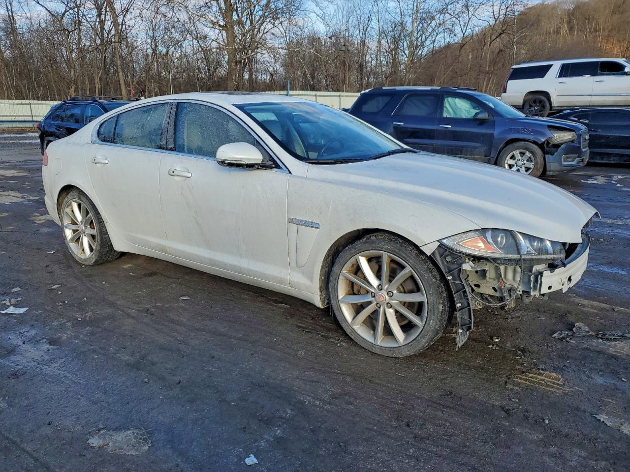 2015 JAGUAR XF 3.0 SPORT photo 4