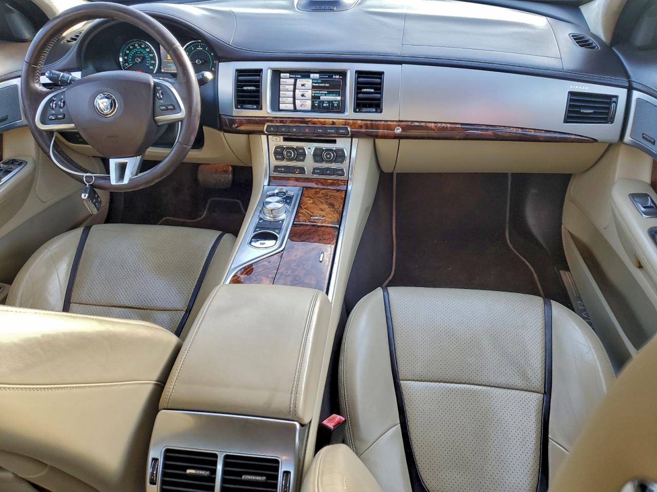 2015 JAGUAR XF 3.0 SPORT photo 8