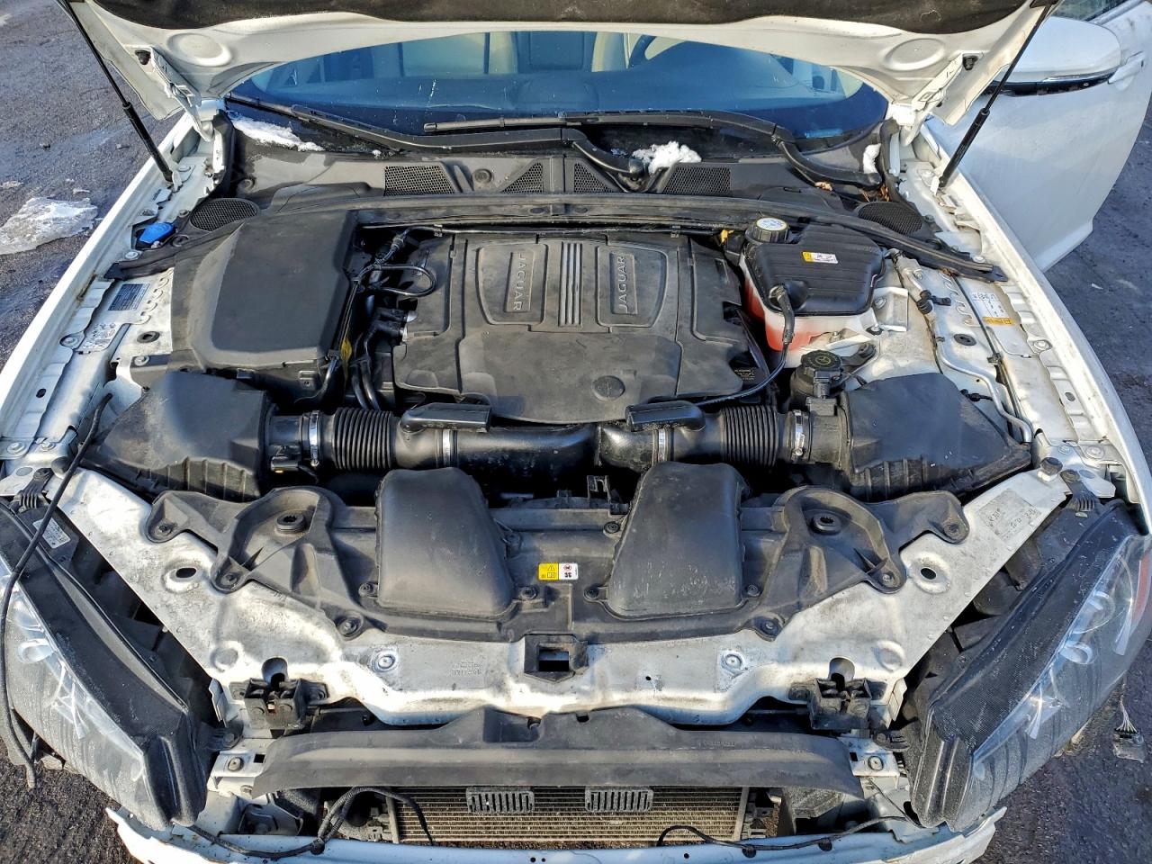 2015 JAGUAR XF 3.0 SPORT photo 11