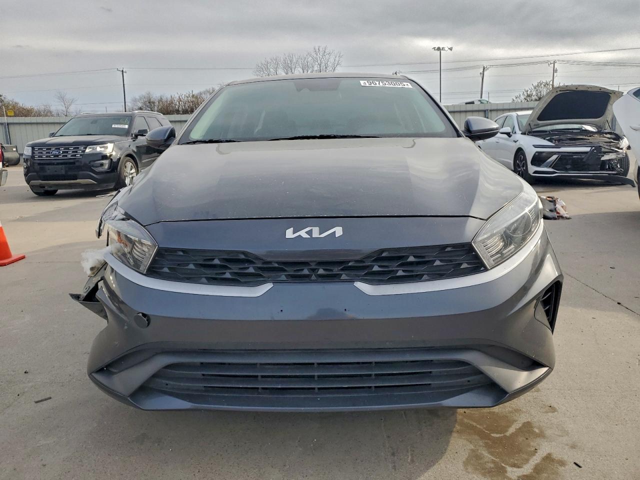 2023 KIA FORTE LX photo 5