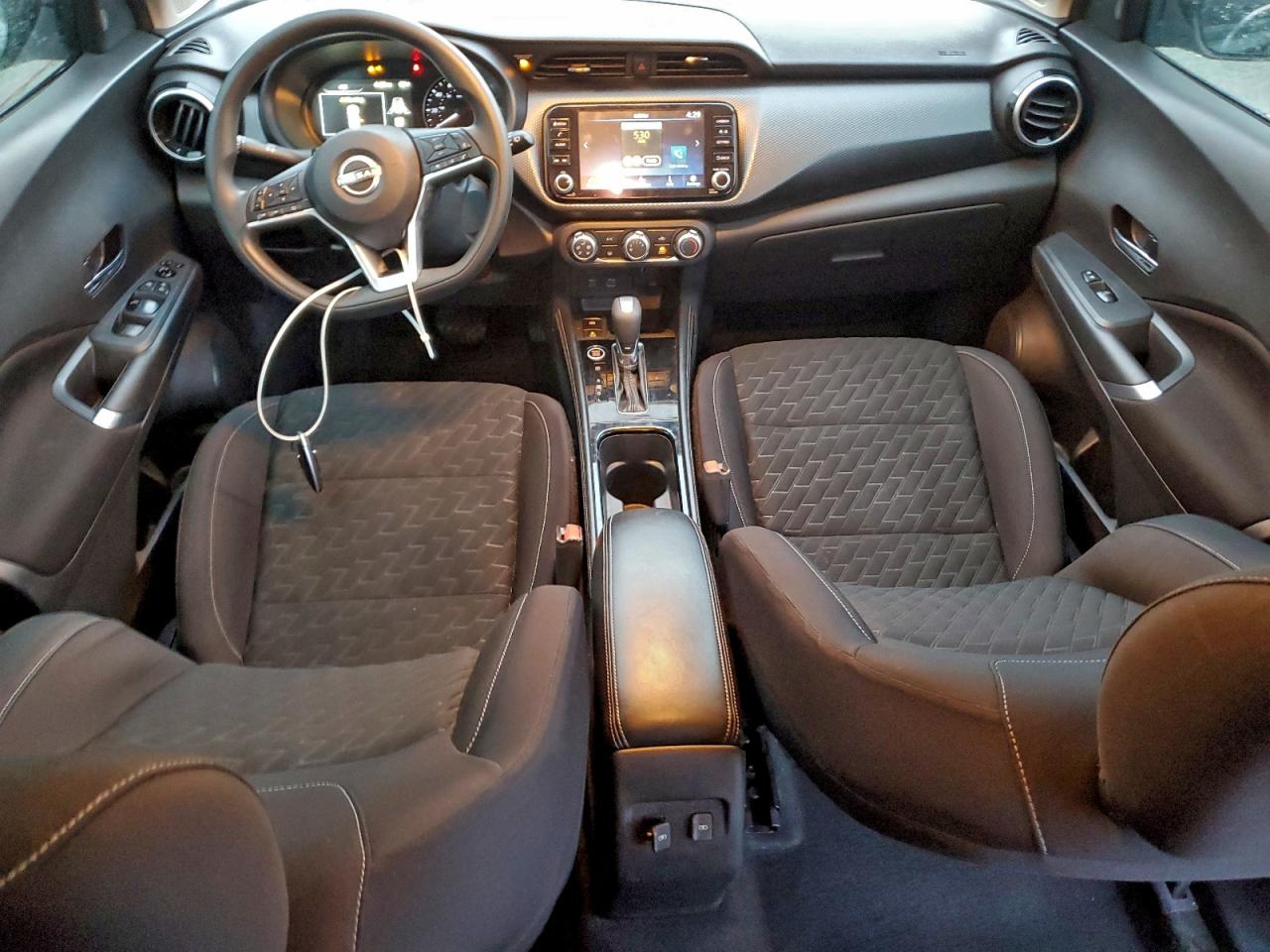 2023 NISSAN KICKS SV photo 8