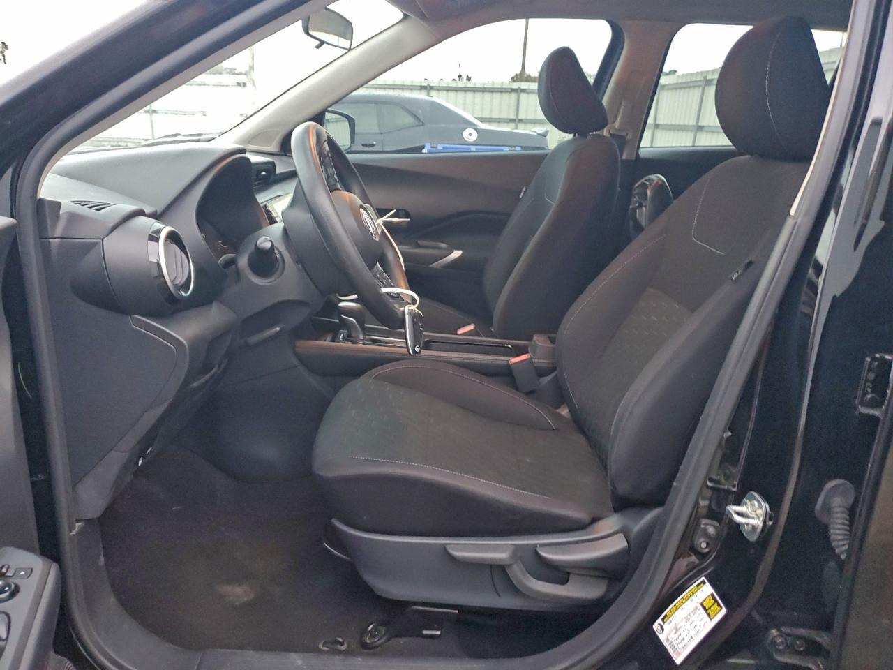 2023 NISSAN KICKS SV photo 7