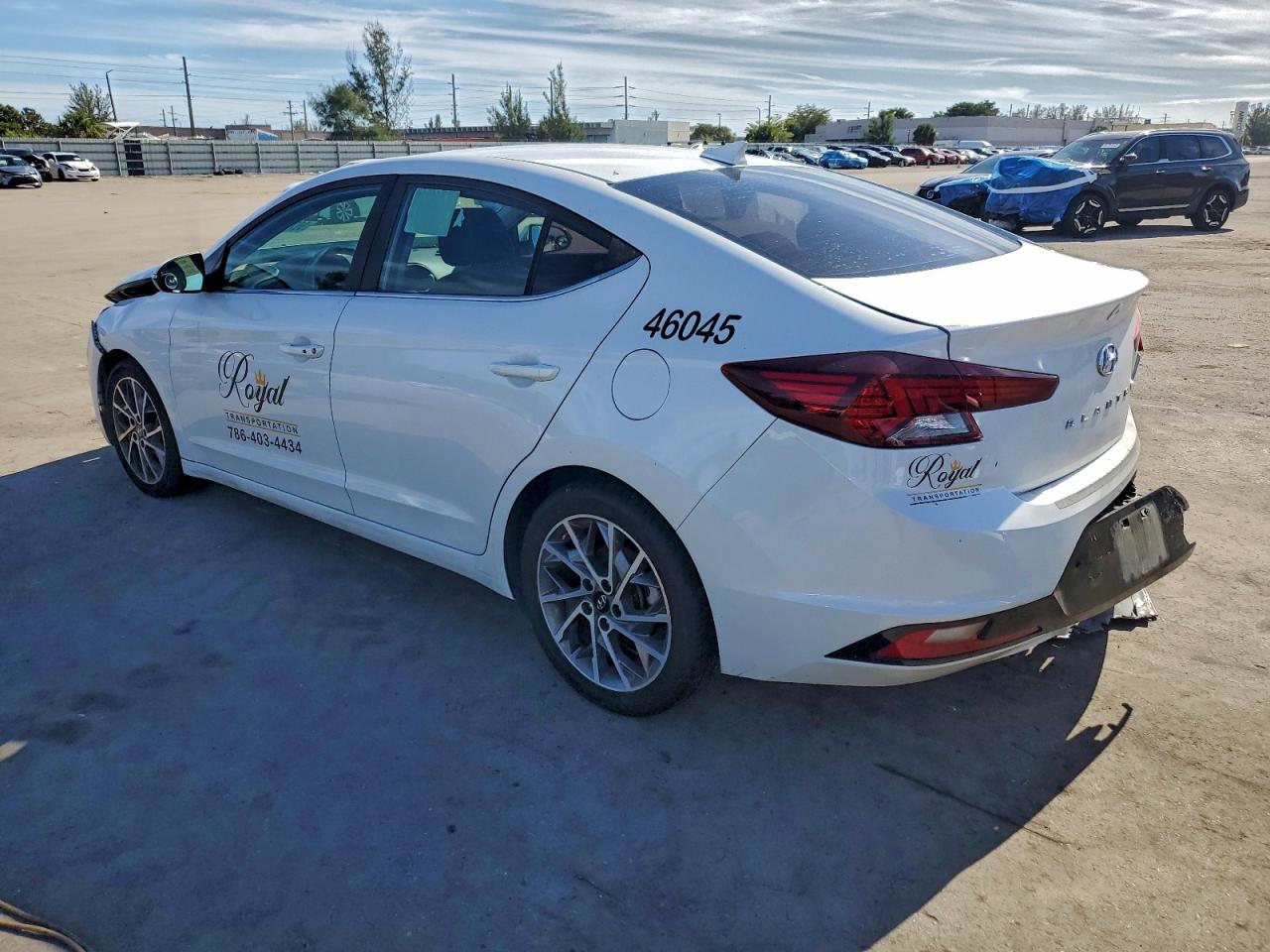 2020 HYUNDAI ELANTRA SEL photo 3