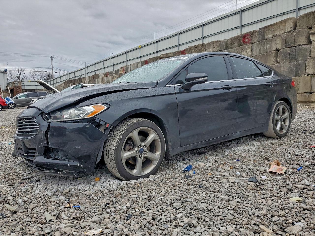 2013 FORD FUSION