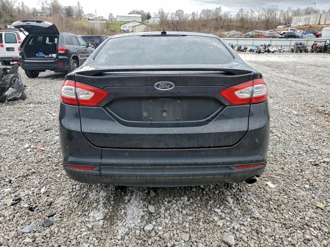 2013 FORD FUSION SE photo 6