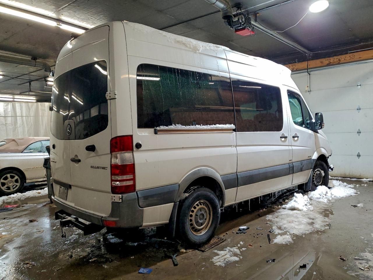 2015 MERCEDES-BENZ SPRINTER 2500 photo 3