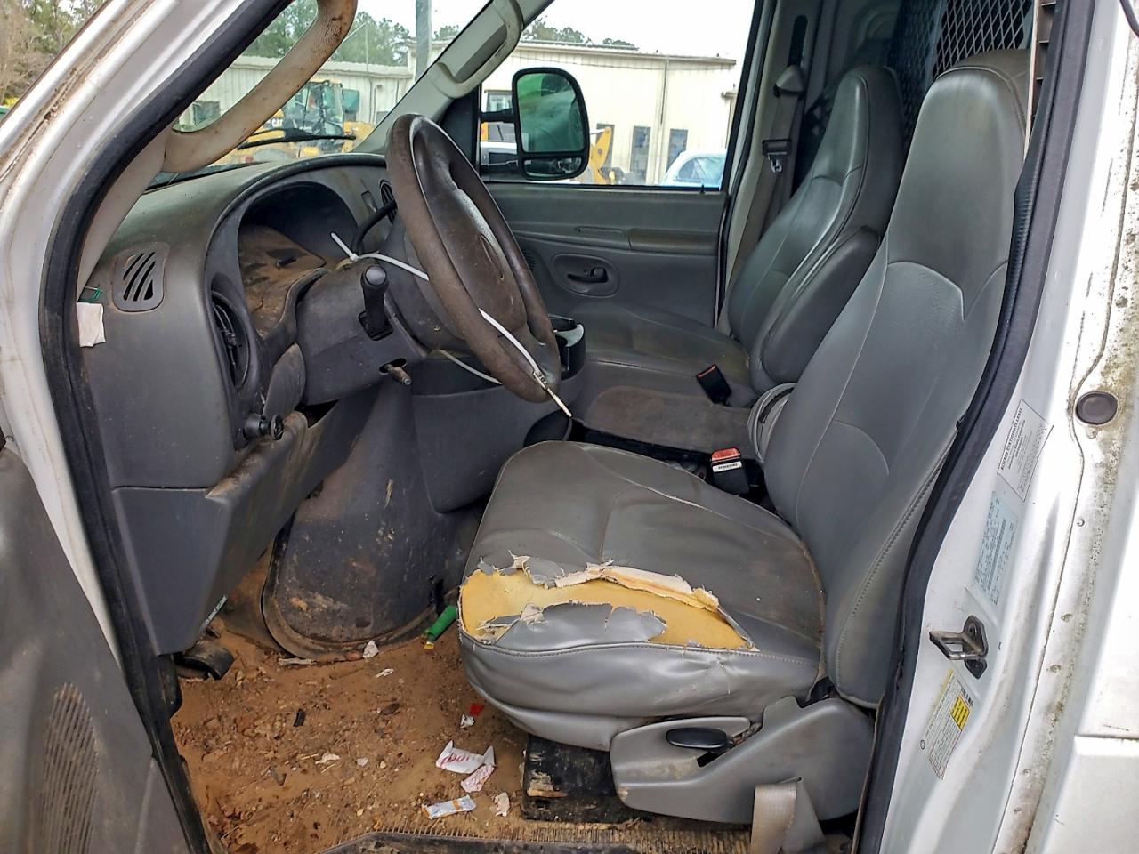 2007 FORD ECONOLINE E150 VAN photo 7