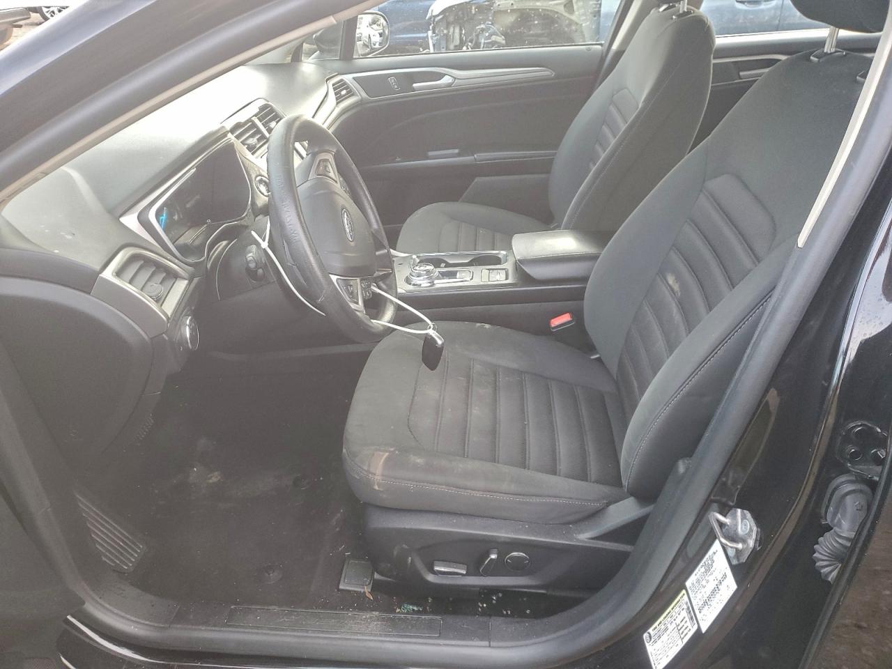 2019 FORD FUSION SE photo 7