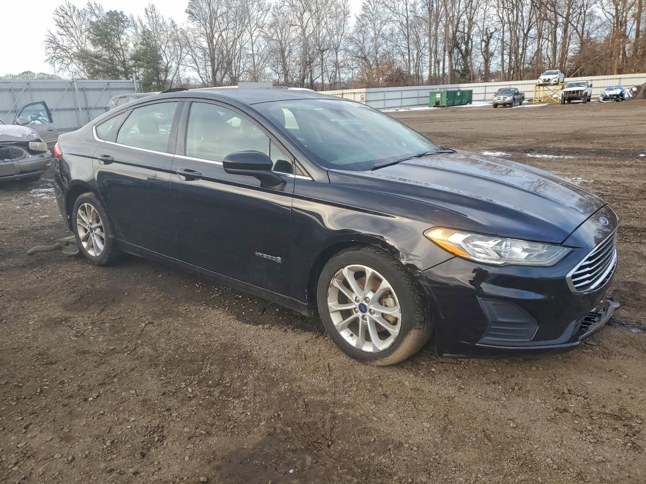 2019 FORD FUSION SE photo 4