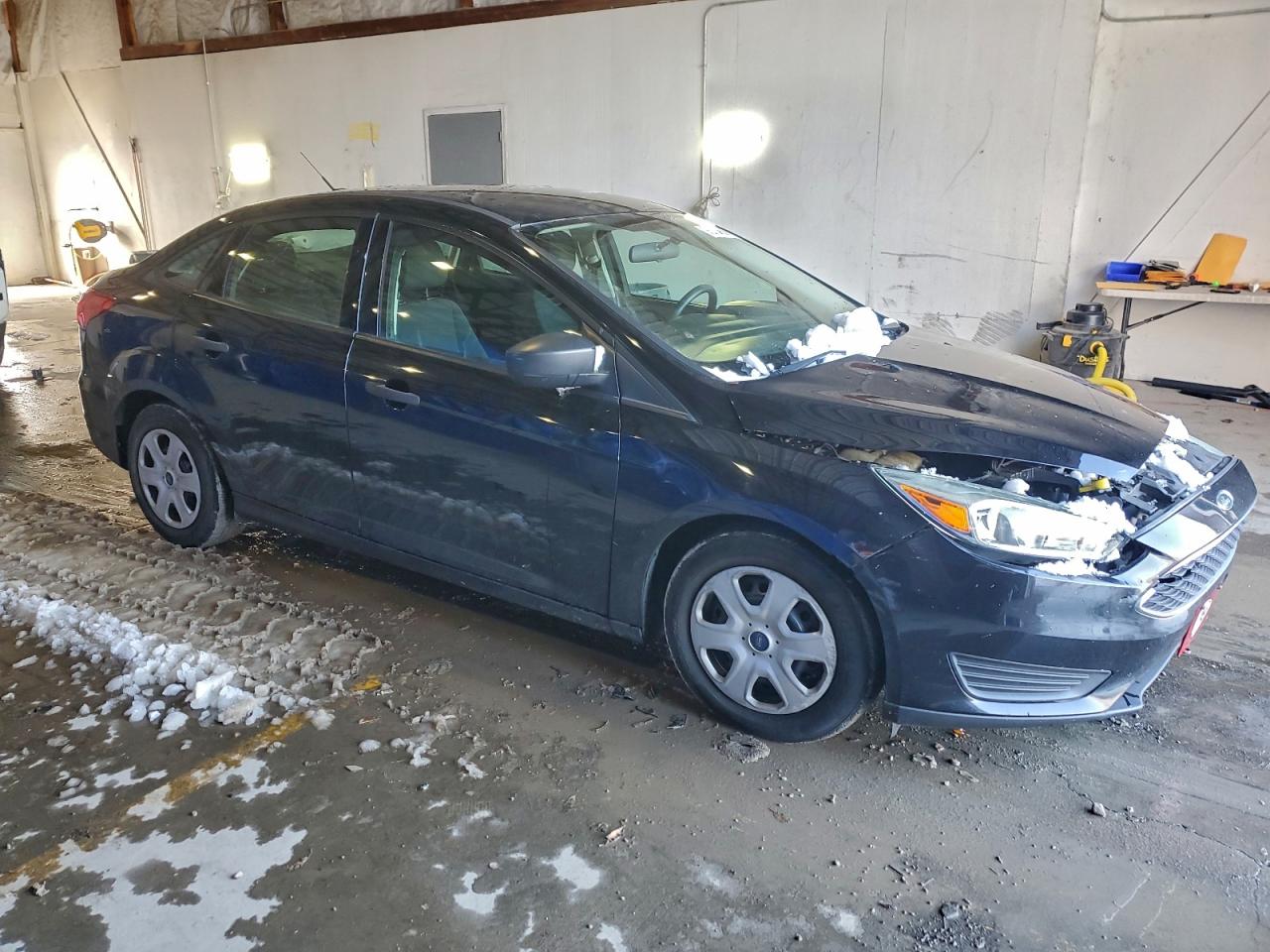 2017 FORD FOCUS S photo 4