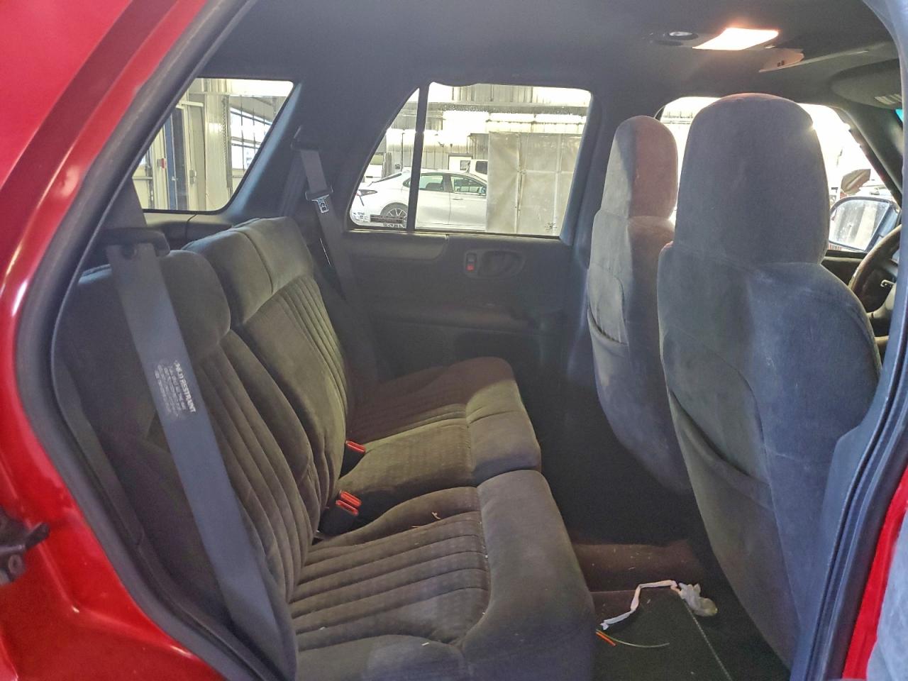 2000 CHEVROLET BLAZER photo 11