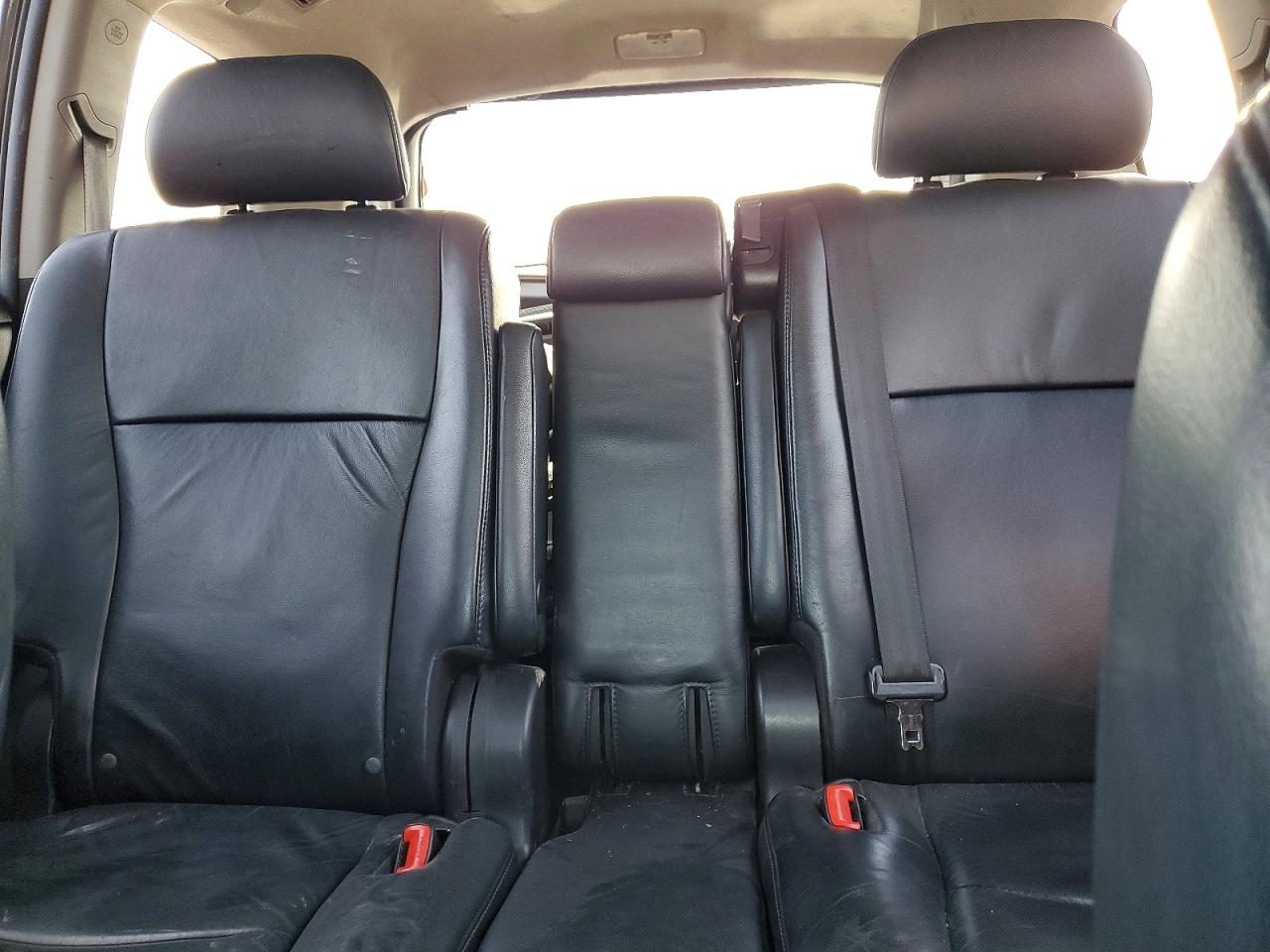 2011 TOYOTA HIGHLANDER BASE photo 10