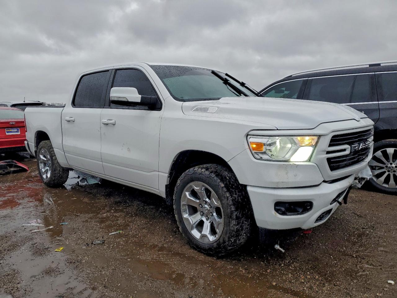 2021 RAM 1500 photo 4