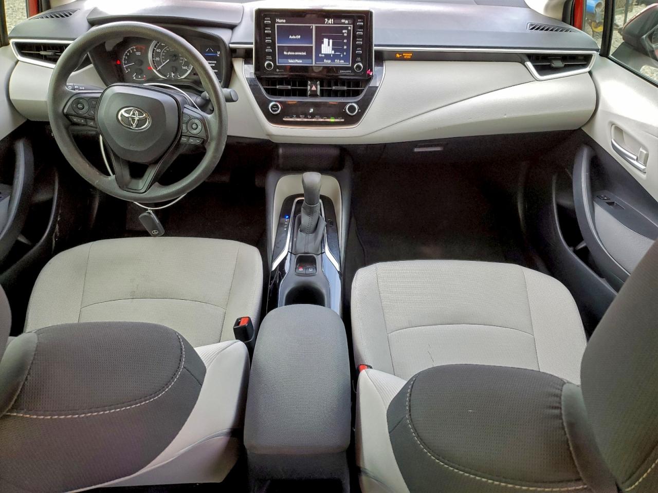 2021 TOYOTA COROLLA LE photo 8