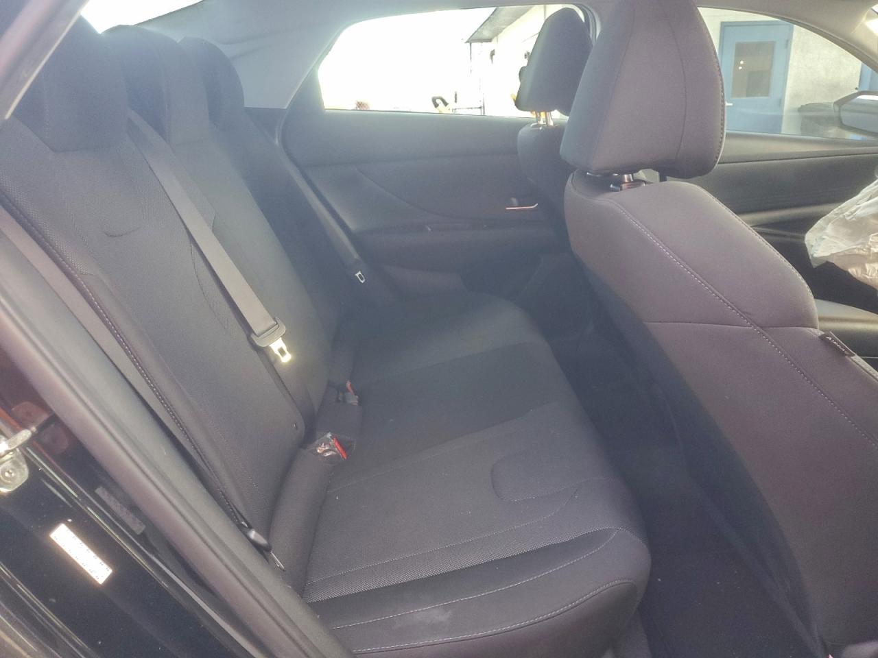 2021 HYUNDAI ELANTRA SE photo 10