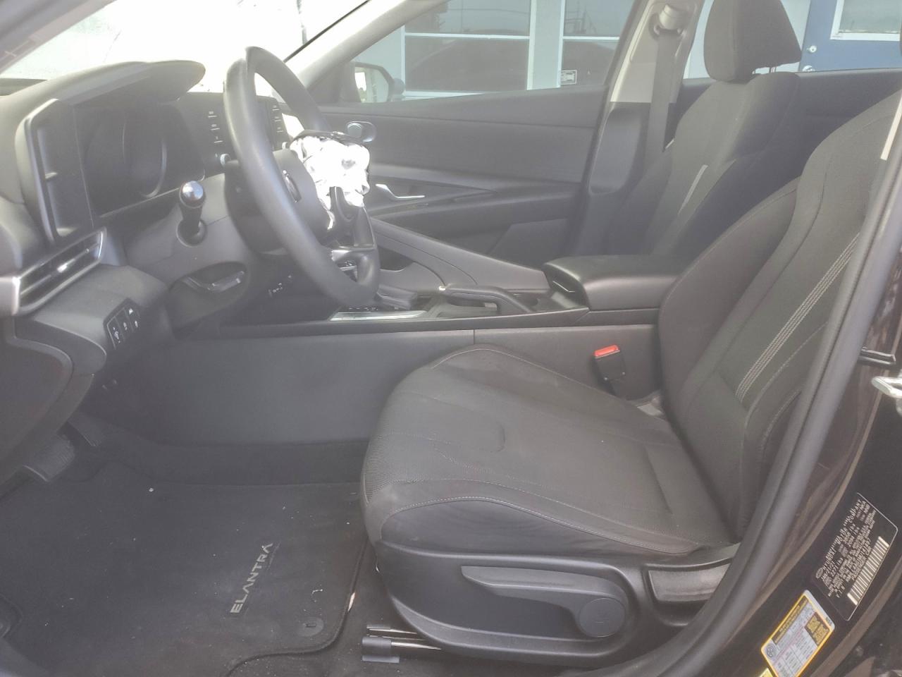 2021 HYUNDAI ELANTRA SE photo 7