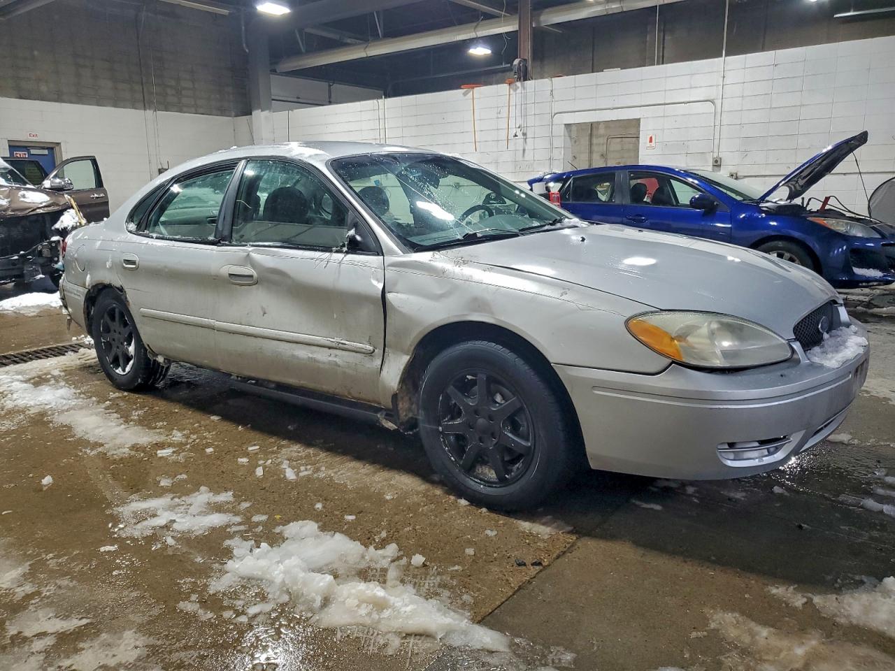 2007 FORD TAURUS SEL photo 4