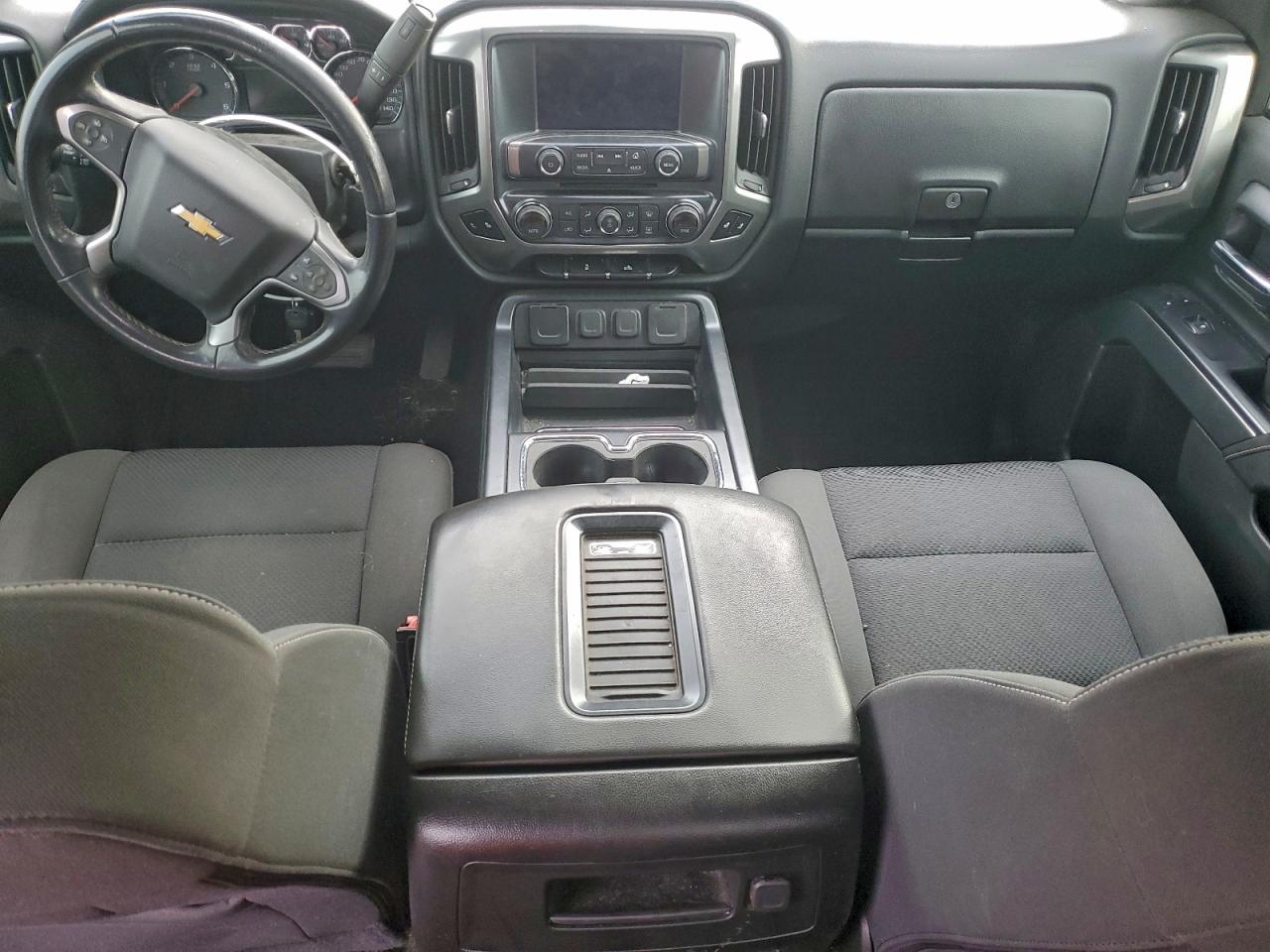 2018 CHEVROLET SILVERADO C1500 LT photo 8
