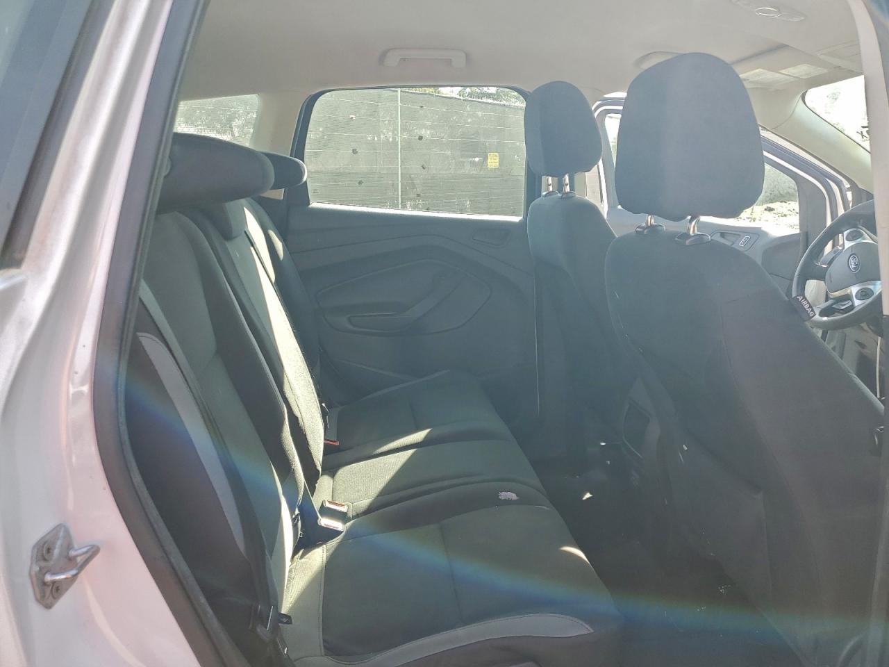 2014 FORD ESCAPE S photo 11