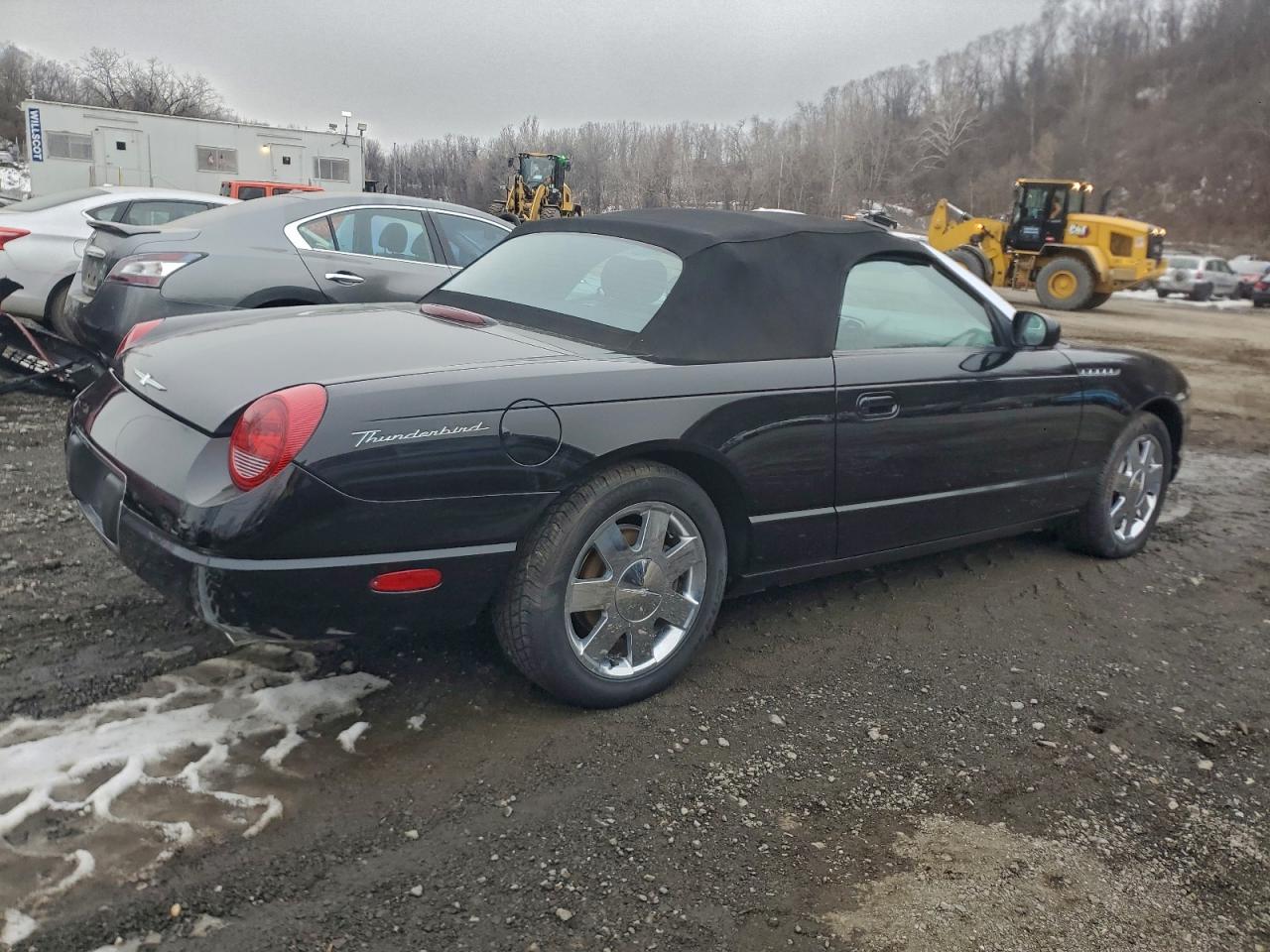 2002 FORD THUNDERBIRD photo 3