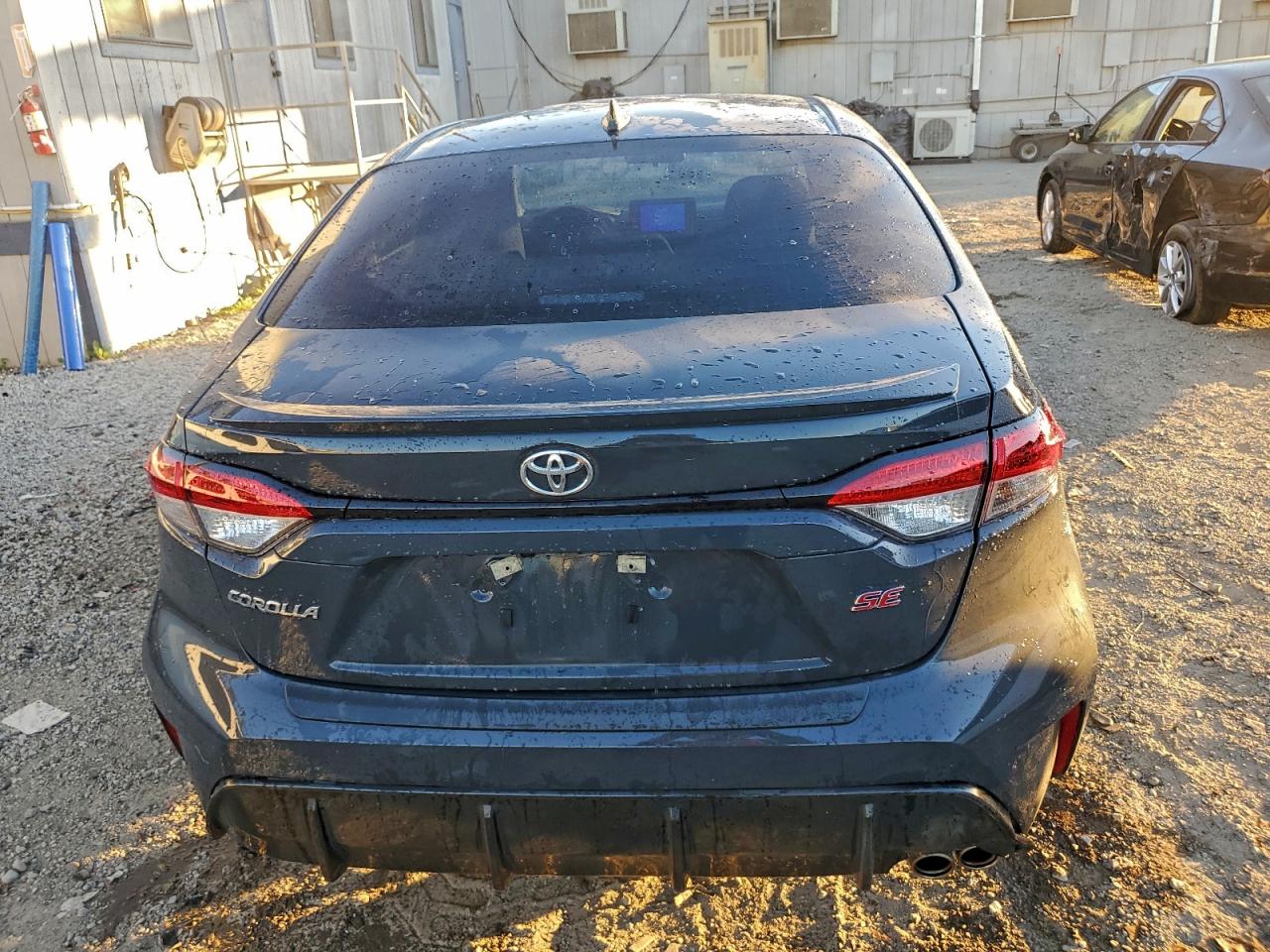 2024 TOYOTA COROLLA SE photo 6