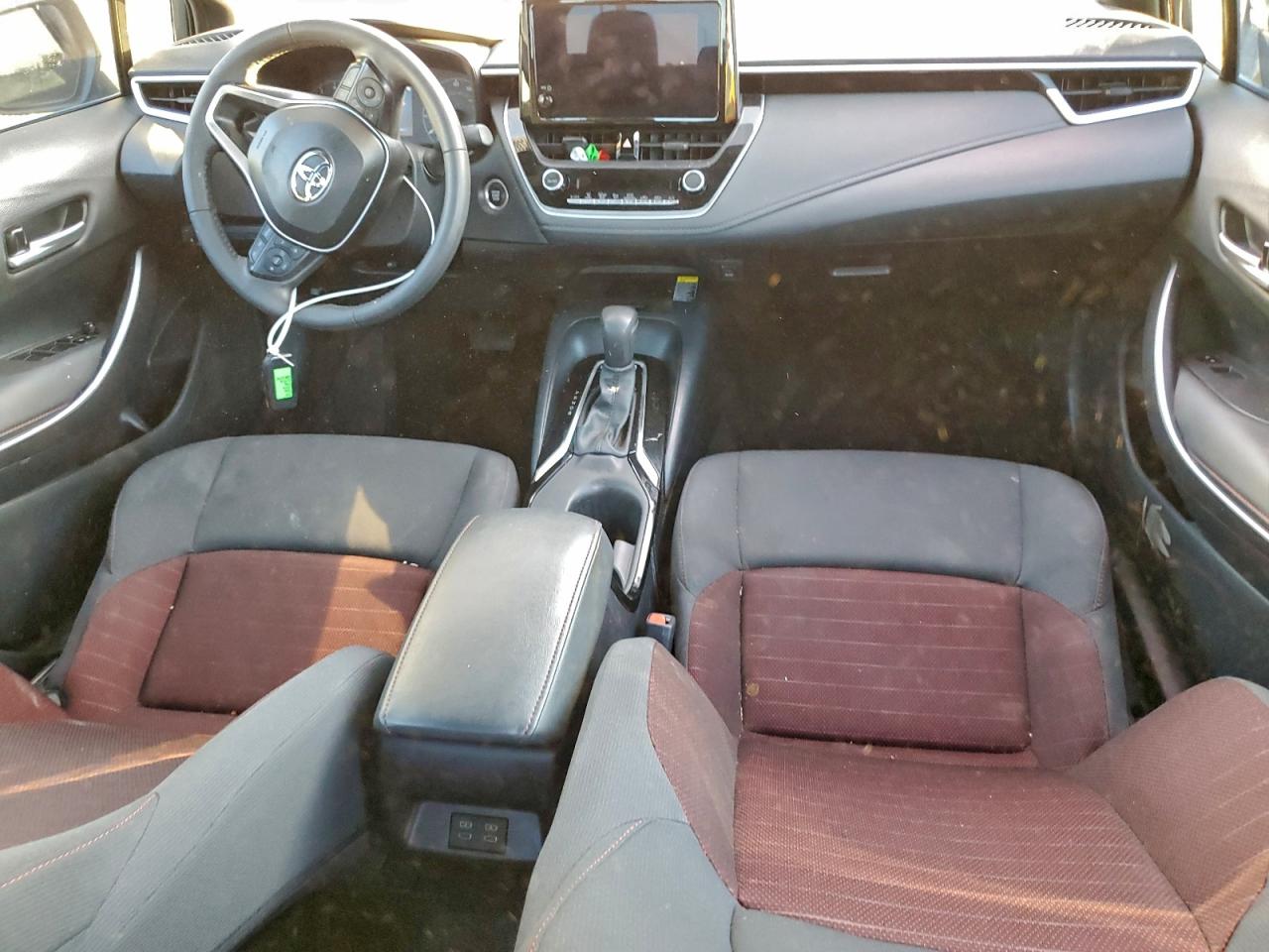2024 TOYOTA COROLLA SE photo 8