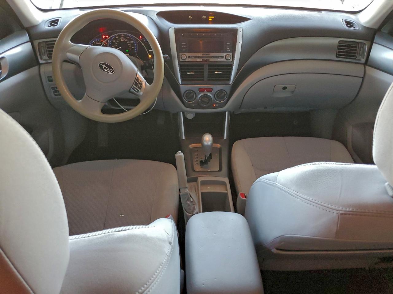 2011 SUBARU FORESTER 2.5X photo 8