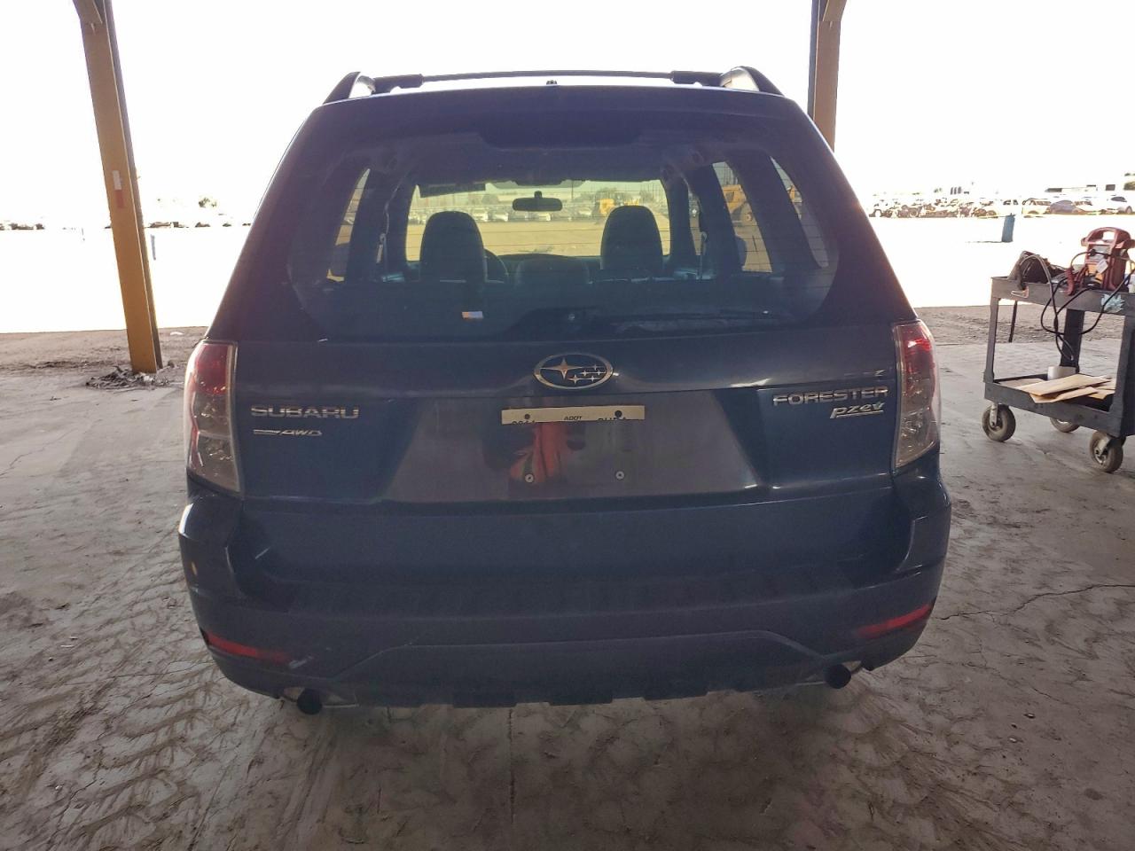 2011 SUBARU FORESTER 2.5X photo 6