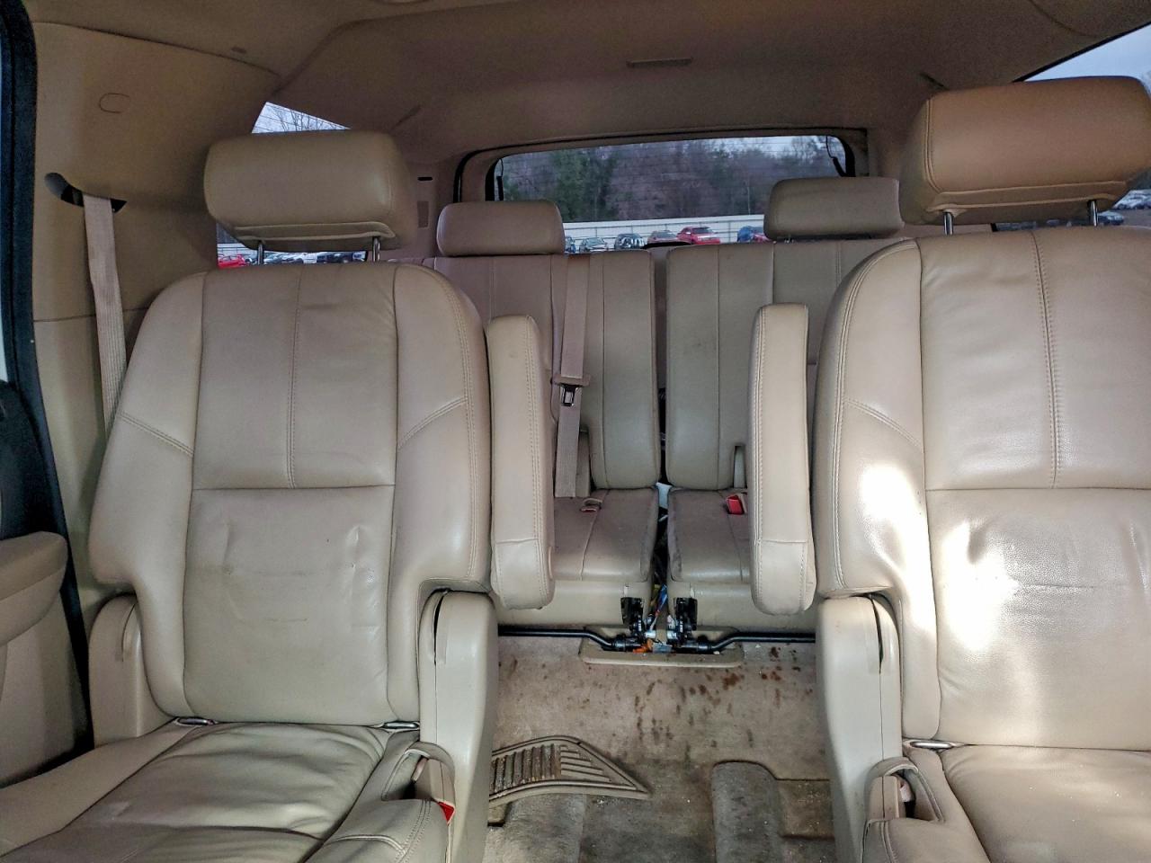 2008 CHEVROLET SUBURBAN K1500 LS photo 10