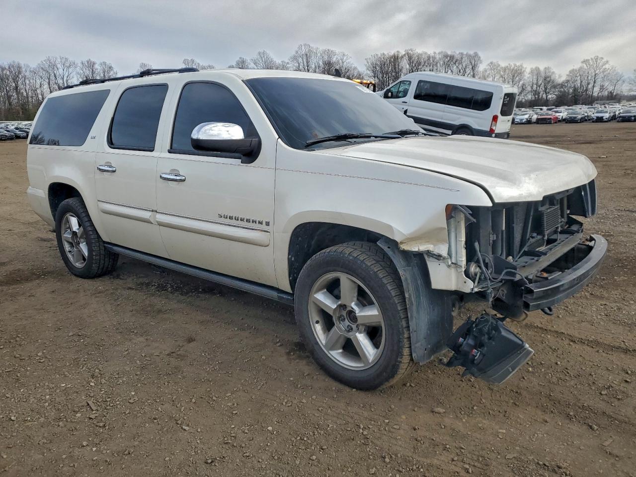 2008 CHEVROLET SUBURBAN K1500 LS photo 4