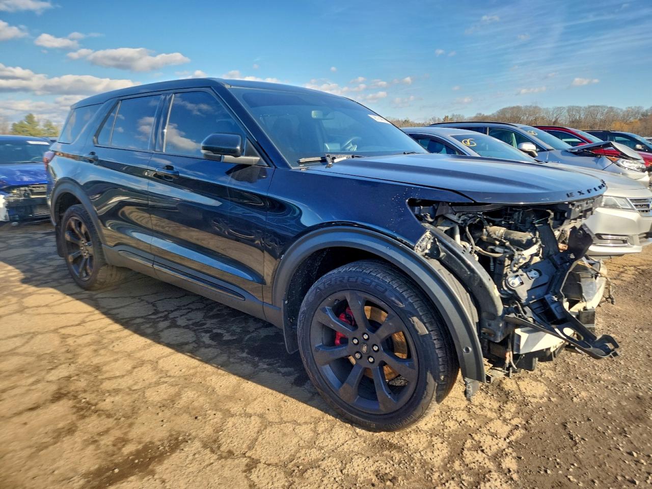 2021 FORD EXPLORER ST photo 4