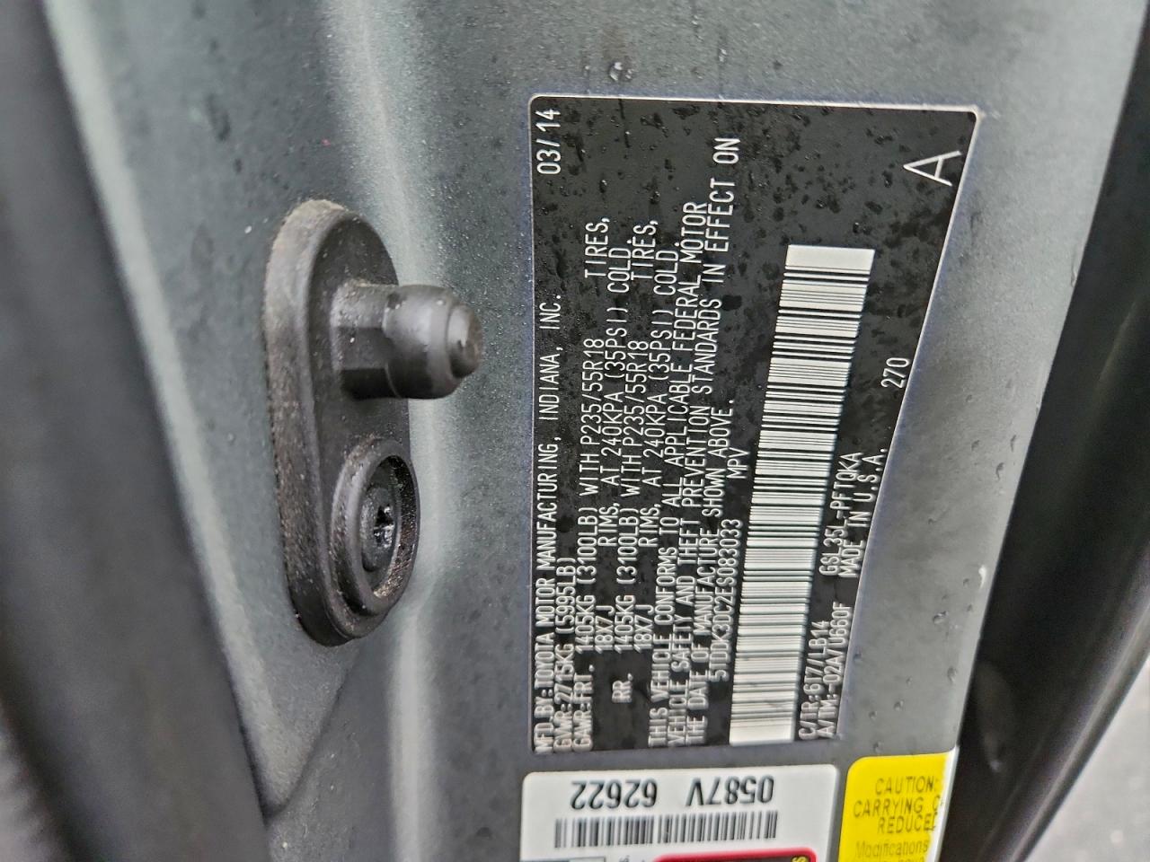 2014 TOYOTA SIENNA XLE photo 13