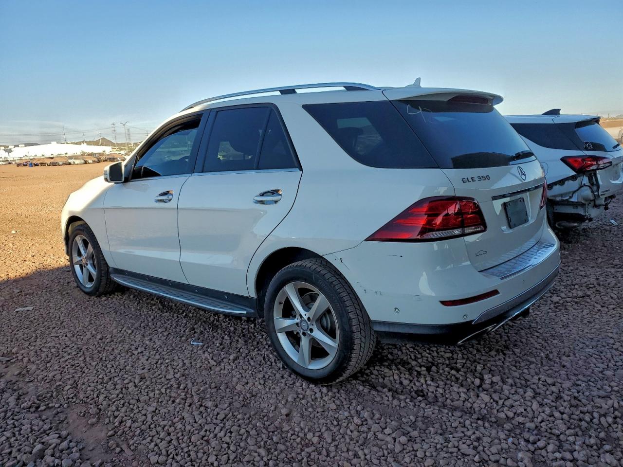 2016 MERCEDES-BENZ GLE 350 4MATIC photo 2