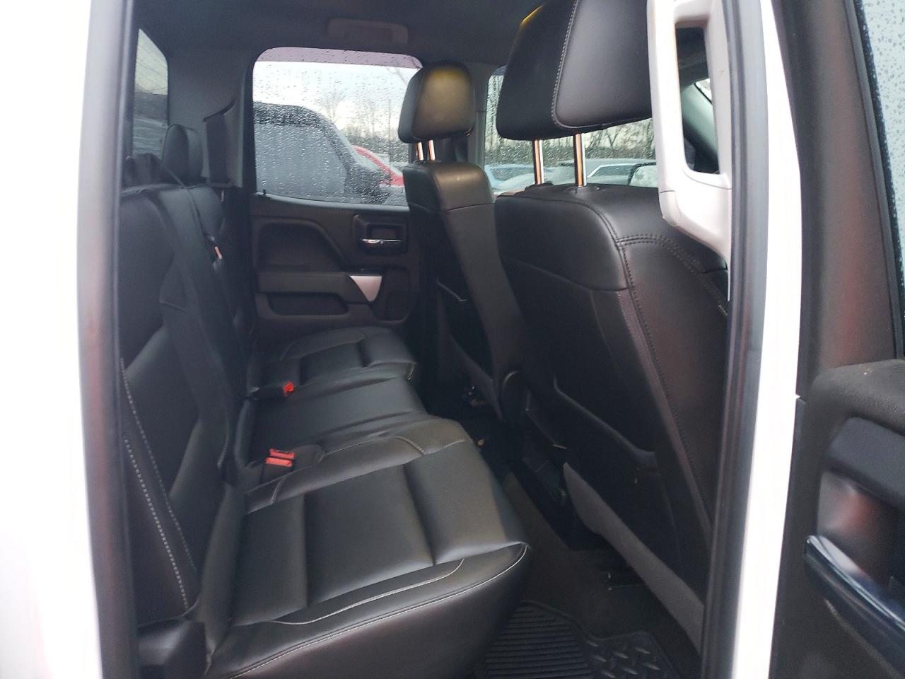 2018 CHEVROLET SILVERADO K1500 LT photo 10