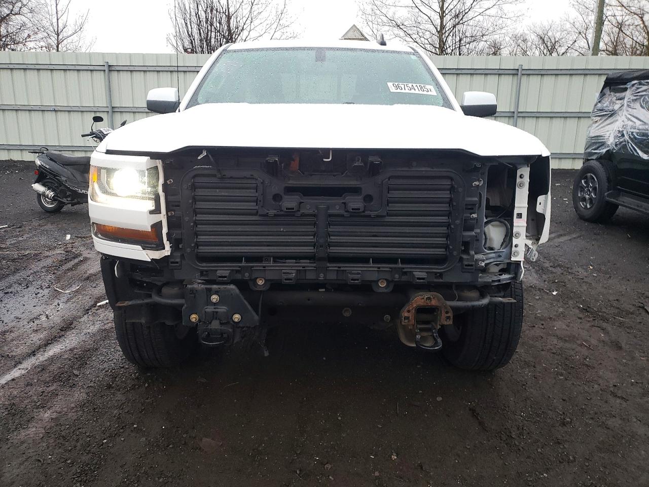 2018 CHEVROLET SILVERADO K1500 LT photo 5