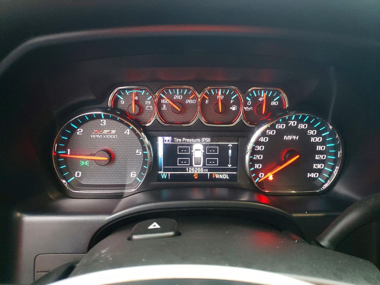 2018 CHEVROLET SILVERADO K1500 LT photo 9