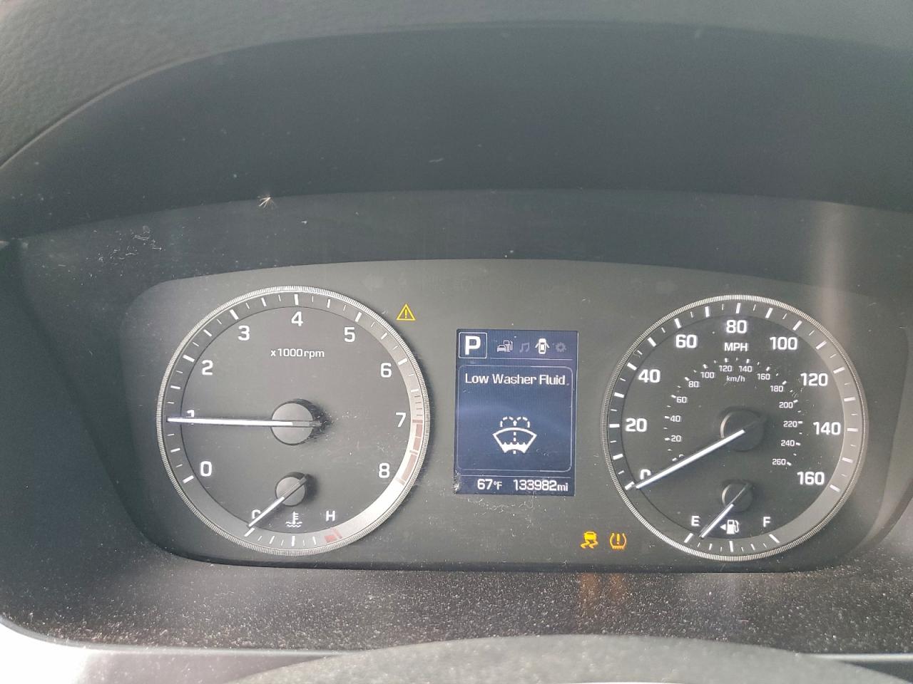 2017 HYUNDAI SONATA SE photo 9