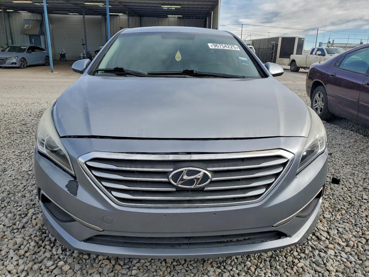 2017 HYUNDAI SONATA SE photo 5