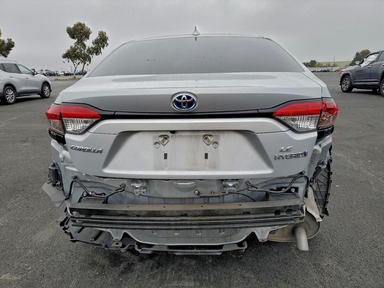 2024 TOYOTA COROLLA LE photo 6