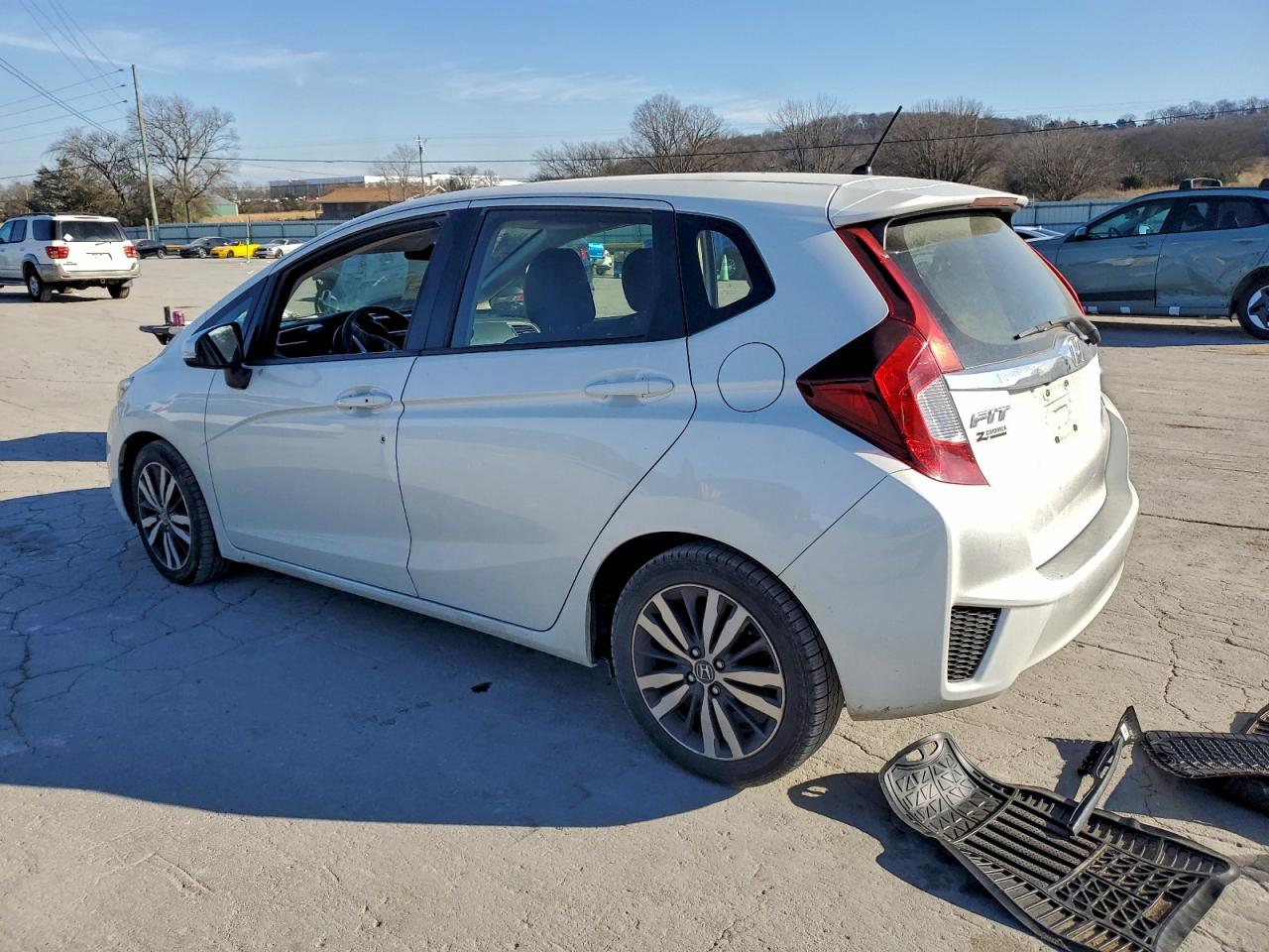 2016 HONDA FIT EX photo 2