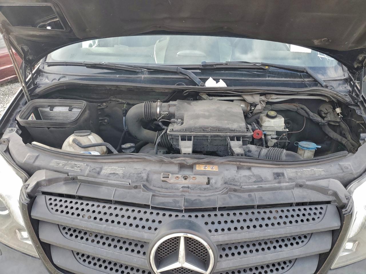 2015 MERCEDES-BENZ SPRINTER 2500 photo 12