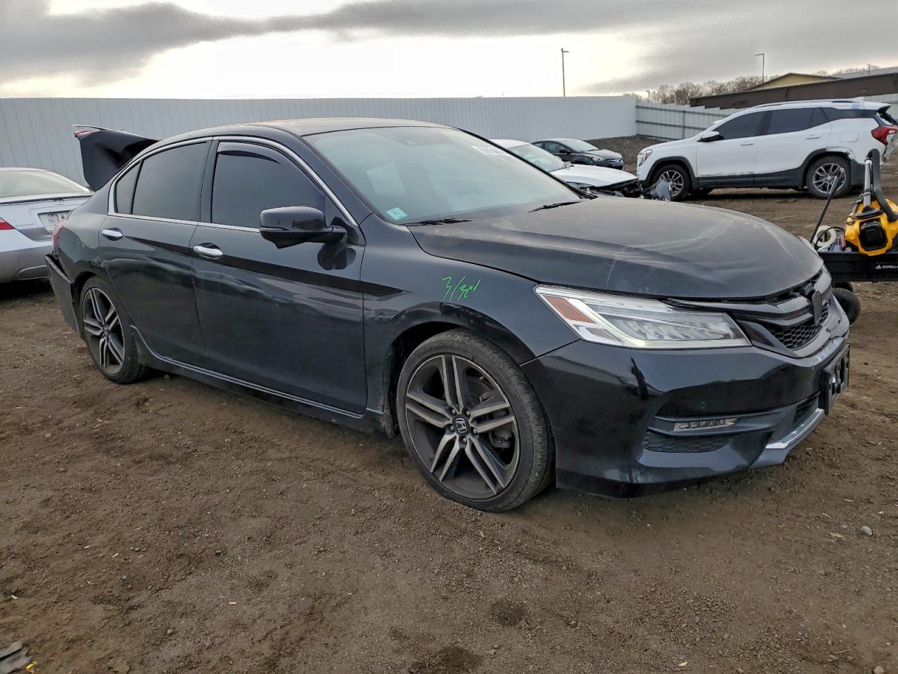 2016 HONDA CIVIC photo 4