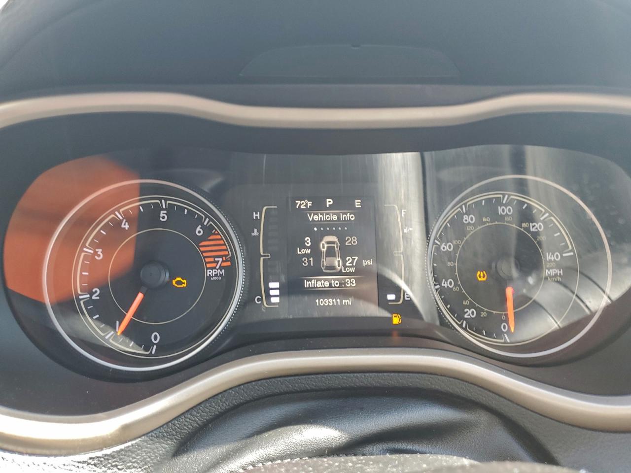 2016 JEEP CHEROKEE SPORT photo 9