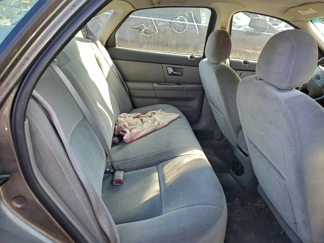 2003 FORD TAURUS LX photo 10